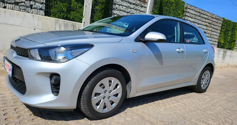 Ford Focus cena 39024 przebieg: 125000, rok produkcji 2019 z Tarnów małe 67